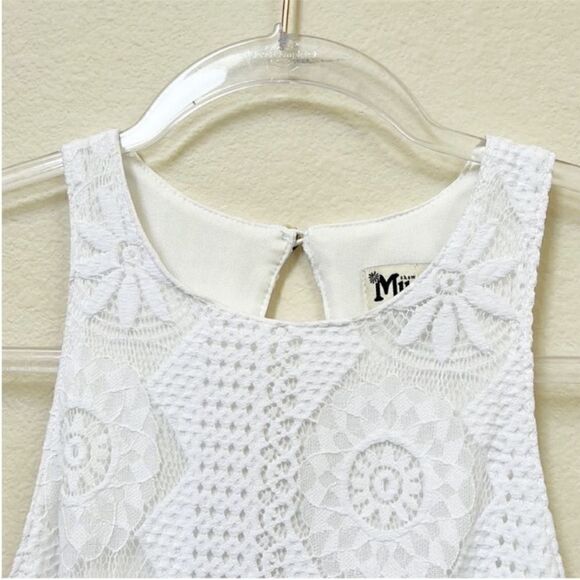 Show Me Your MuMu Embroidered Crochet Resort Dress - Picture 5 of 11